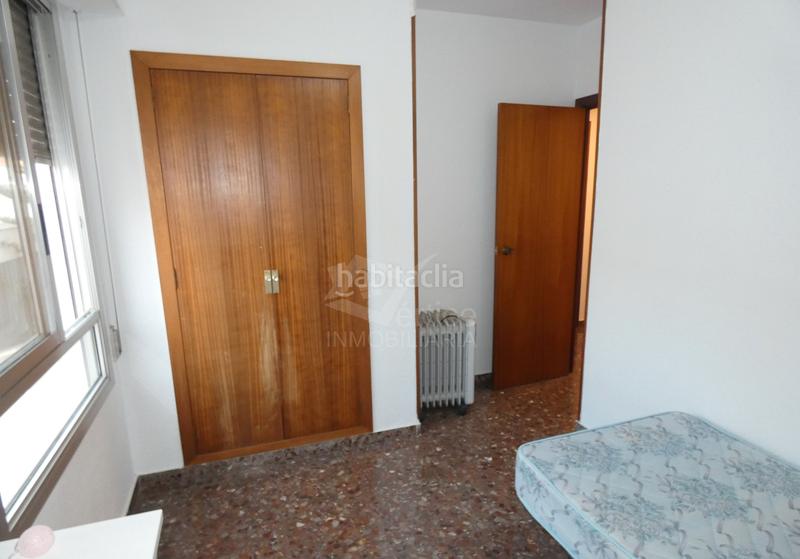 Foto a17b0b64-fa62-40de-92cb-d51729f22900. Etagenwohnung in Zona Avenida al Vedat Torrent