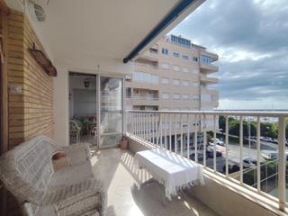 Etagenwohnung  Avenida doctor gregorio marañón 7. Torrevieja, terraza, piscina, mediodía, 2 dormitorios, pista de