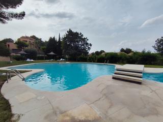 Etagenwohnung en Calle seorio los marzos 17. Piscina, gran terraza, stano, garaje, 243m construidos, zona c