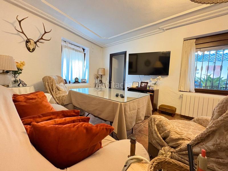 Foto 1b5dc4d8-683a-4e22-83ca-d425fd044aaa. Casa  con piscina y amplio terreno en Aljucén