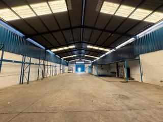 Nau industrial en Oeste. Venta nave industrial en polgono el prado