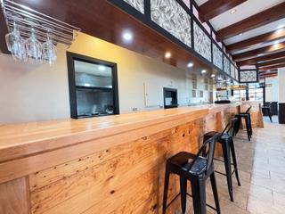 Lloguer Local Comercial a Sur. Se alquila negocio en zona sur con veladores