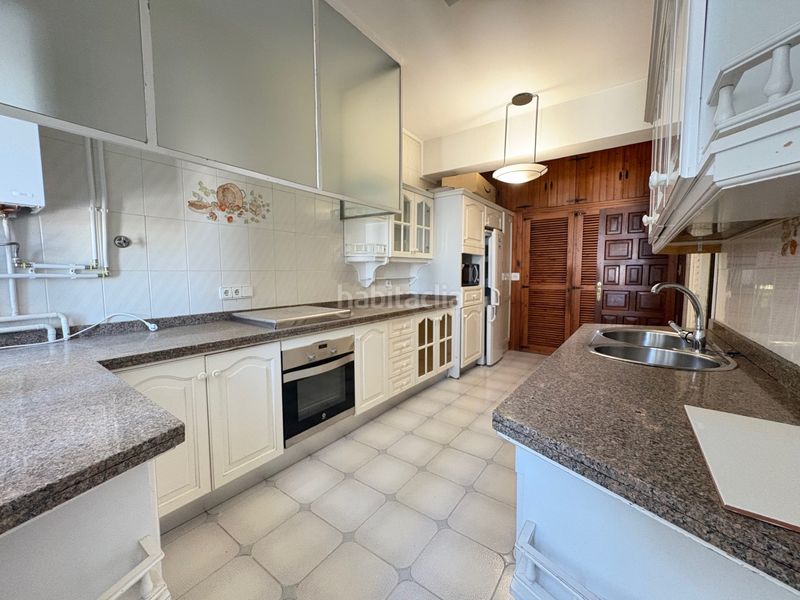 Foto 451eb001-69fe-44f5-8a32-784fcce30603. Lloguer pis amb calefacció a Centro Mérida