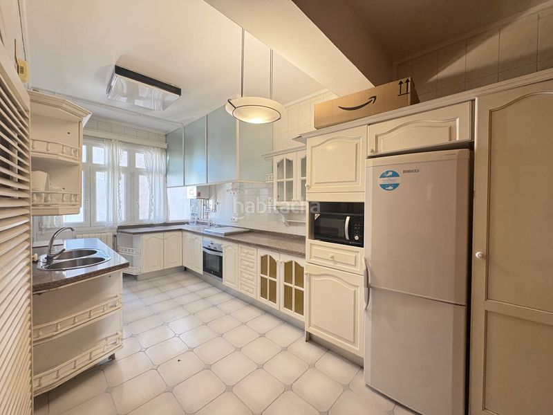 Foto 9a13d9fe-d028-4a3a-8bac-bcc8ccd2e143. Lloguer pis amb calefacció a Centro Mérida