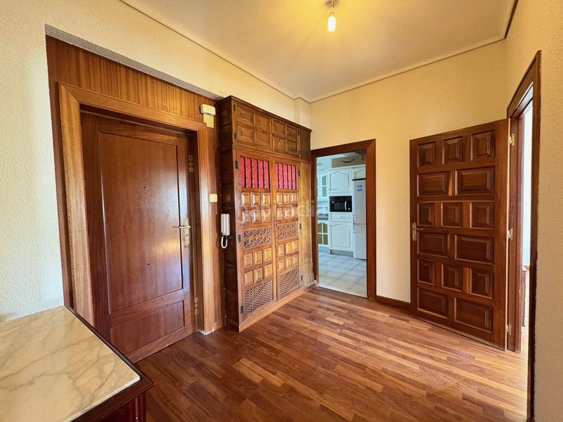Foto 8066f4f6-2770-4377-9bb5-98f6e5862bda. Miete etagenwohnung mit heizung in Centro Mérida