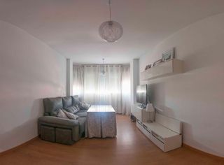 Appartement à Norte. Piso amueblado listo para entrar con garaje y trastero