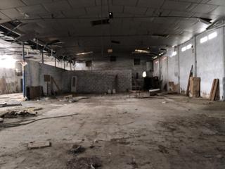 Nau industrial en Oeste. Magnifica nave junto al centro ciudad