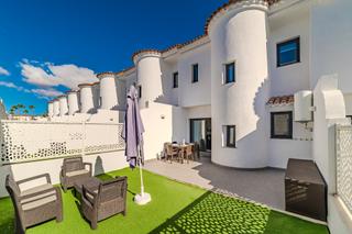 Casa adossada  N/a. Chalet adosado en venta golf del sur