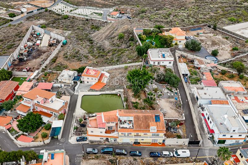 Foto 30c9ee49-2507-4018-997f-7823b327fe9e. Casa  / chalet independiente en venta en Buzanada en Arona
