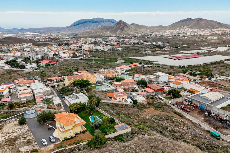 Foto 39a35766-3e48-4b8a-8912-3576f61cc3b1. Casa  / chalet independiente en venta en Buzanada en Arona