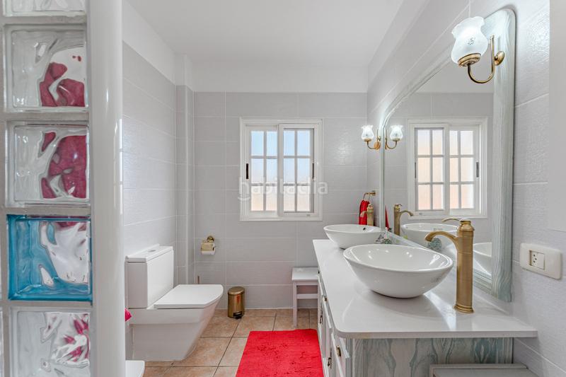 Foto 49bf94fc-799b-4be2-bba9-84213f8cb83e. Casa  / chalet independiente en venta en Buzanada en Arona