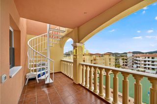 Ático en Avenida del atlàntico 0. Atico en venta en  winter garden golf del sur