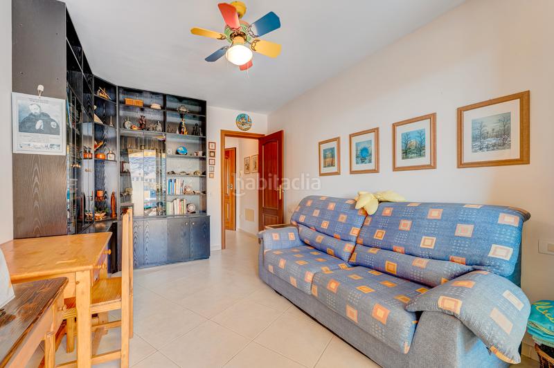 Foto 5f8e9a7f-3e2f-4a67-be61-c52f2e21ae76. Piso  en venta en parque tropical, Los Cristianos, en Arona