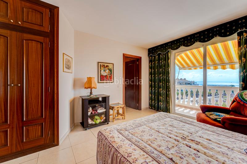 Foto f75ddc53-32bd-4d88-8009-75b457b27fbe. Piso  en venta en parque tropical, Los Cristianos, en Arona