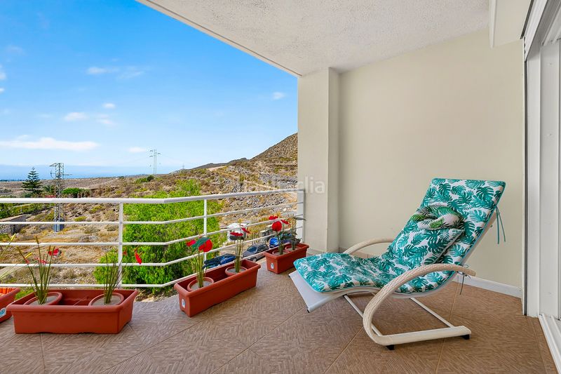 Foto 8b9f5d1d-c3b5-486e-babd-d99fdd326bae. Casa adosada chalet adosado en venta a Chayofa en Arona