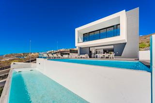 Casa  Calle pedro garcía cabrera. Se vende villa de lujo en armeñime, adeje