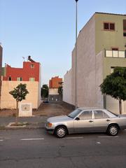 Terreno residencial en Calle acusa 23. Solar urbano en una de las mejores zonas de vecindario