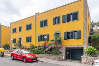 Etagenwohnung  Urbanizacion santidad alta 22. Piso reformado en urbanización hoya ariñez, arucas. 97m2