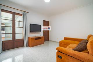 Flat in Gran Via de Colom. Coqueto piso en centro de inca