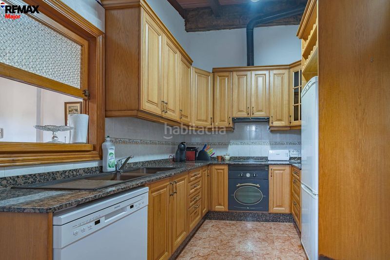 Foto 59a690c5-528b-4e74-b654-e350002e6ca3. Casale con parcheggio piscina in Centro Inca