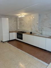 Flat in Plaça de Toros. Oportunidad! amplio piso en zona plaza de toros  3 habitaciones
