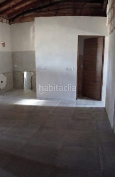 Foto ab8f7e55-3f4b-42d4-b333-a8e2a0a28c58. Casa amb aparcament a Muro