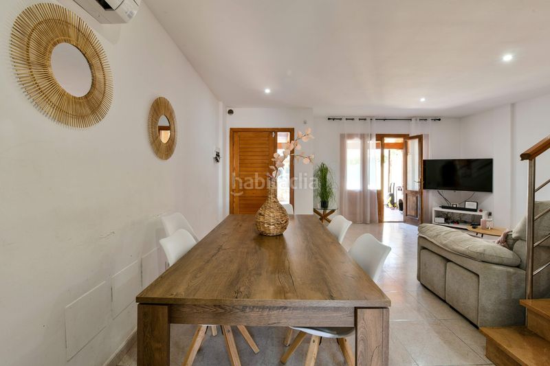 Foto 0a92a83c-b171-4164-8298-1df476c0192f. Casa adossada amb aparcament a port d´Alcúdia-platja dálcúdia Alcúdia
