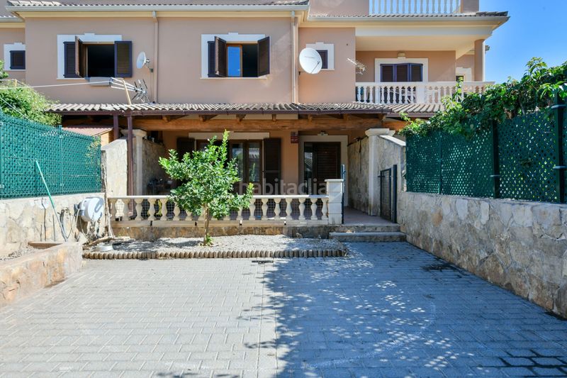 Foto 542e5fbd-f127-42c6-9f4c-ae948a112d71. Casa adossada amb aparcament a port d´Alcúdia-platja dálcúdia Alcúdia