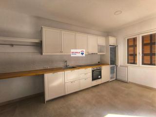 Lloguer Planta baixa a Centro. Se alquila planta baja en centro de inca cochera propia