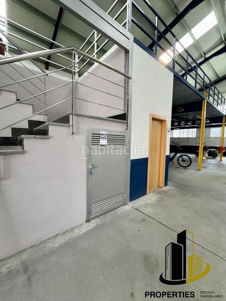 Foto 1b56396c-1950-47ce-ae3b-e78bbc81080f. Nave industrial en Béjar