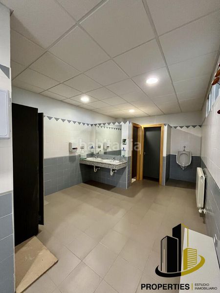 Foto 3637f696-a12e-4b98-99b3-6ea9f728452d. Nave industrial en Béjar