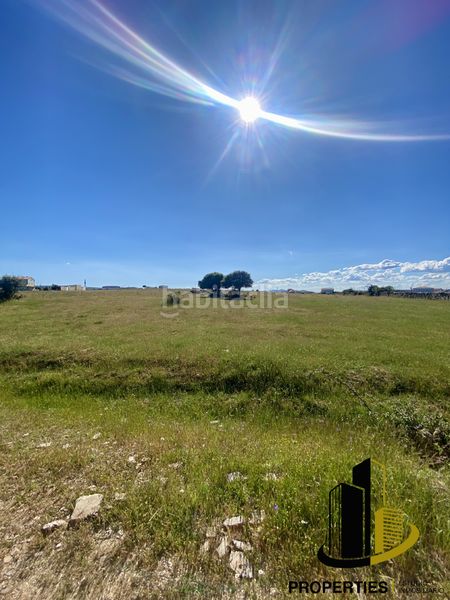 Foto a67f3d35-a9f5-44f4-85b4-16421dc95208. Terreny residencial a Guijuelo