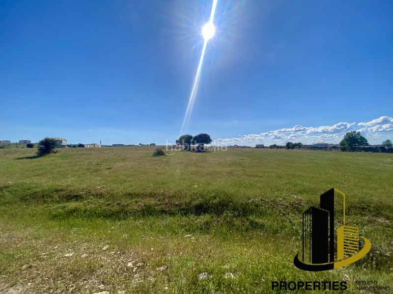 Foto e461170c-7b39-4dbb-a5f1-1a5d96ddb743. Terreny residencial a Guijuelo