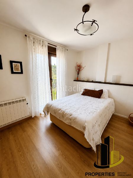 Foto be8cdaad-e2be-4ae6-a862-b9ec0646c0bc. Pis a Navacarros