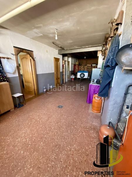 Foto 70bea276-0a83-47f5-b583-d0a296fc5430. Casa a Santibáñez de Béjar