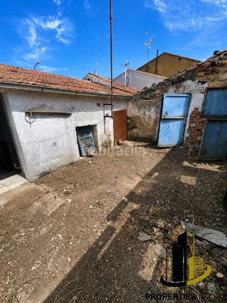 Foto 4045a5c6-4149-4c85-a18a-416df0bb3d51. Casa a Guijuelo