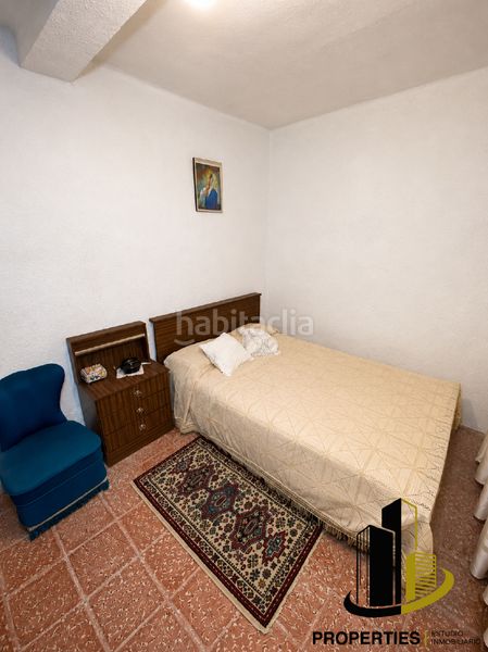 Foto a9d560bd-f2ef-4966-9ed2-0a7ac1d657dd. Casa a Guijuelo