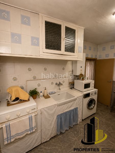 Foto f98a708a-57c8-40f2-9415-05a315cbf99f. Casa a Guijuelo