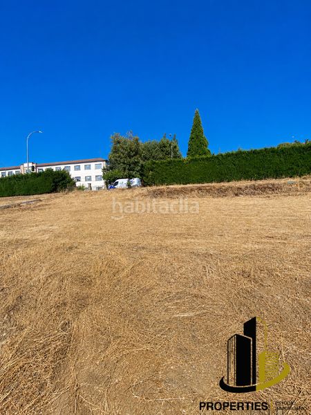 Foto 432bb56c-567c-43b8-99db-713c3ea4f8a1. Terreny residencial a Guijuelo
