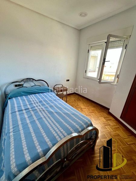 Foto b704e783-e123-4ddd-85da-7f4354f4ddfd. Piso en Guijuelo