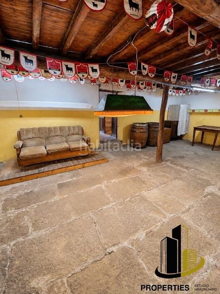 Foto 574eae1a-8570-4ec5-9f59-70455a3e7644. Casa in Guijuelo