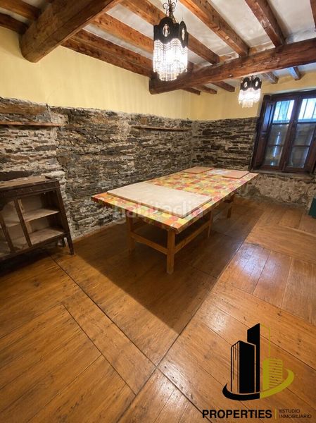 Foto ab68a901-7e6d-45b3-b828-2db072f263ef. Casa in Guijuelo