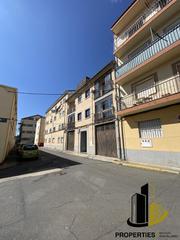 Industrial building in Guijuelo
