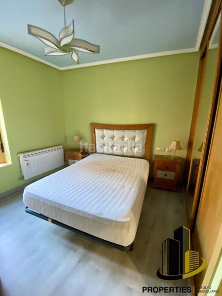 Foto 00ecdc5f-2c44-4ed4-8b90-1cb1dd673f4c. Edifici a Guijuelo