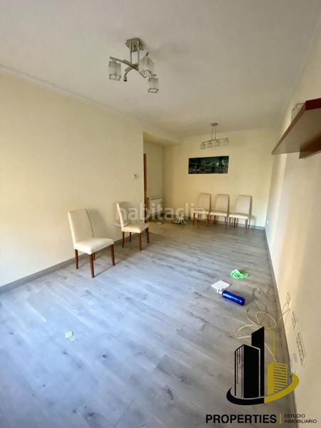 Foto 1bc7e427-7e56-4b54-8dcc-66ba70d82000. Edifici a Guijuelo