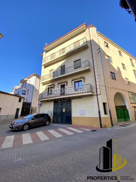 Foto 6828ed68-5eff-4855-bda2-e1feba391bc1. Edifici a Guijuelo