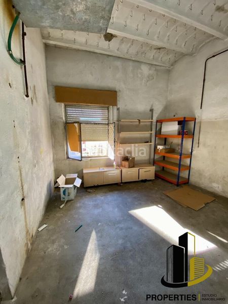 Foto 6ff32e31-b76b-4d80-af9d-49597228a39d. Edifici a Guijuelo