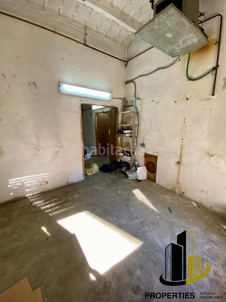 Foto 71467bf5-accd-432c-9d65-8eff8e053b30. Edifici a Guijuelo