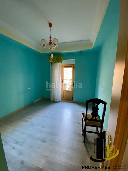 Foto a844d039-95dd-45a0-ae2f-babba6757c6e. Edifici a Guijuelo