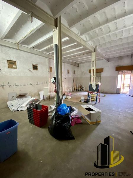 Foto dbce2155-b957-4916-8c42-f304417251e6. Edifici a Guijuelo